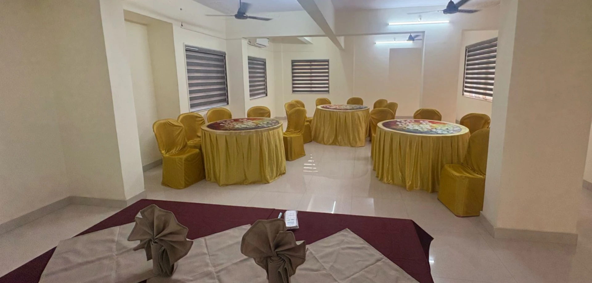 corporate event at hotel leela roha